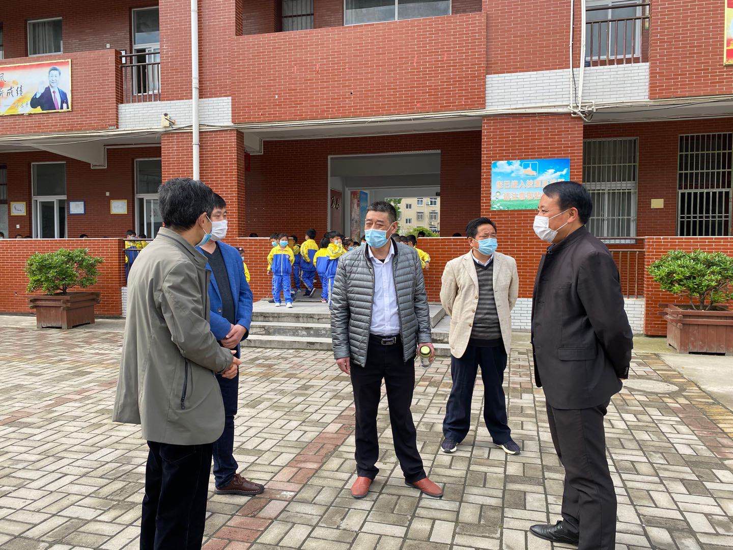 五显镇复学平稳安全有序照片2