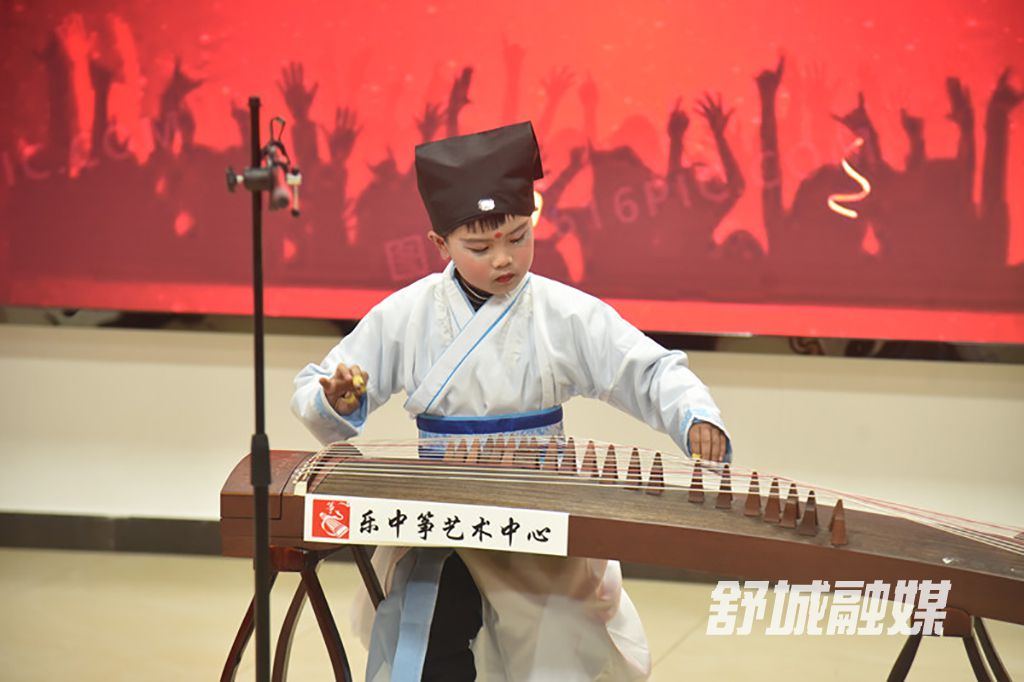 万佛山迎新春文艺汇演2022.1.10   05.JPG