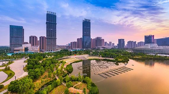 阜阳城南新区双清湾。张伟摄